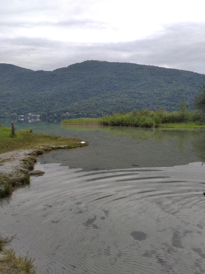 Appartamento Tra la Stazione e il Lago Verbania Esterno foto