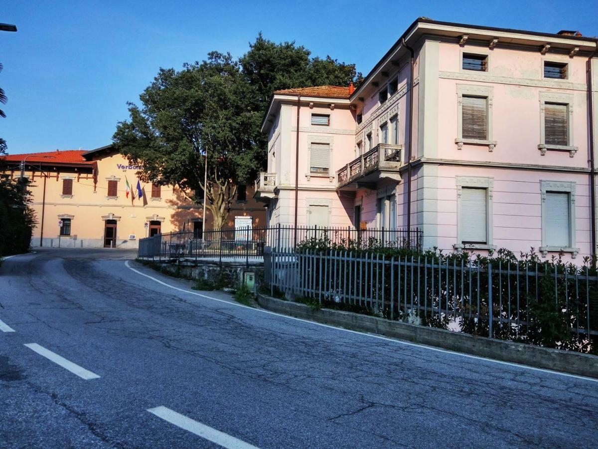 Appartamento Tra la Stazione e il Lago Verbania Esterno foto